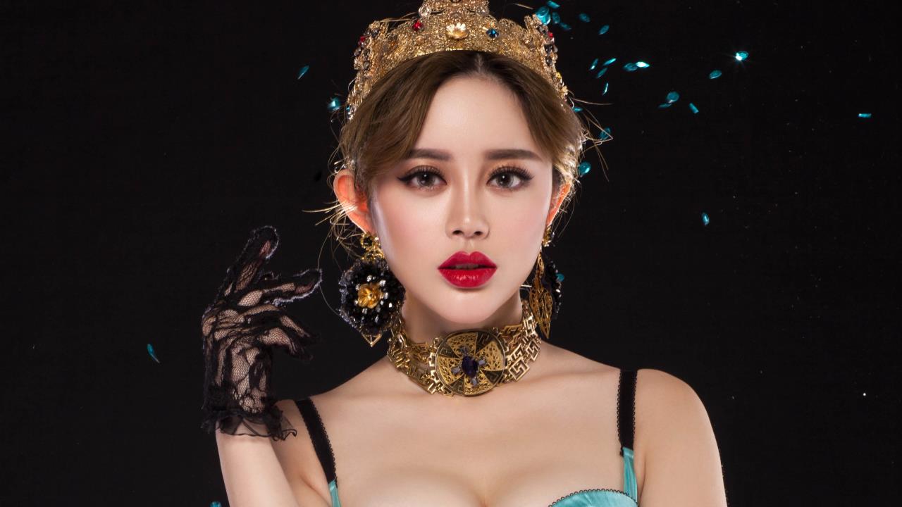 金铲铲手游，怪兽主C，你的上分利器！