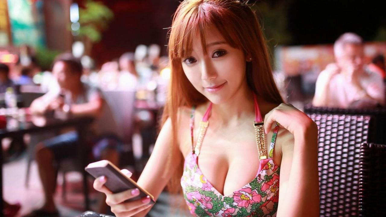 炉石传说，女王之威，亡语之秘