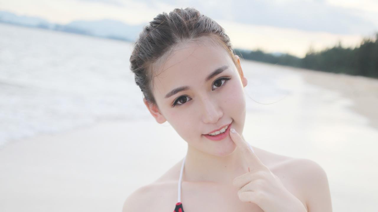 男子和女生一起怼怼怼怼的软件: 一键开启你的幽默对怼